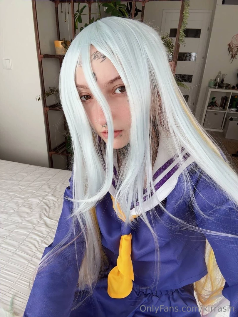 Just one of my favorite cosplays 