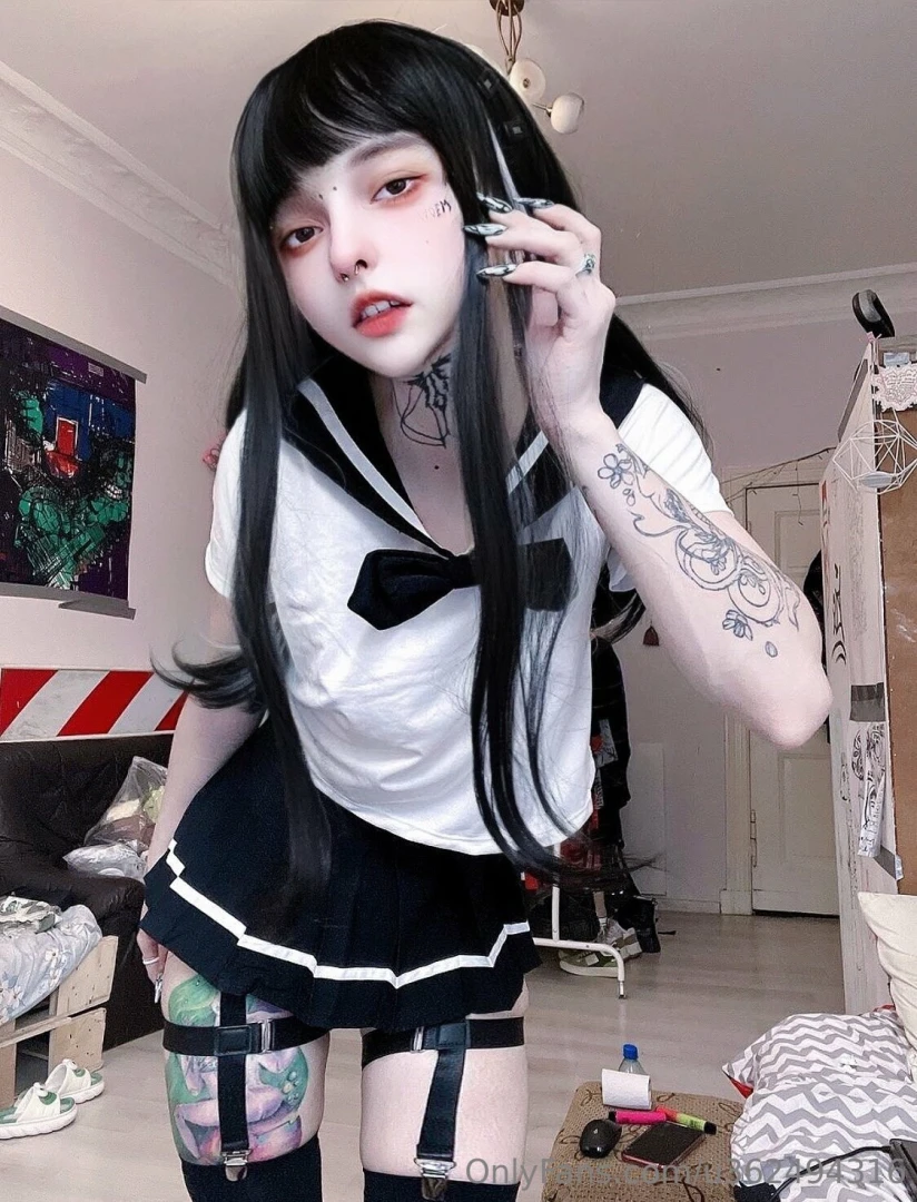 If u think i m weird now u should see my drafts folder 