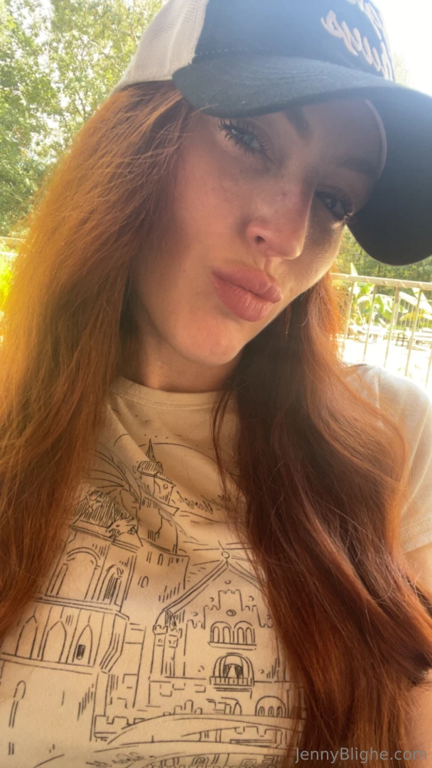 Just one kiss and you ll be head over heels for me 