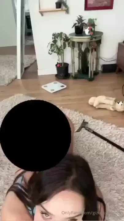 Sana sakso ekerken arkaplandaki g r nt seni hipnotize edecekk 