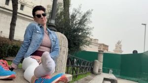 solesmadvip - Hubby enjoy making this public video with dirty feet in rome and u 