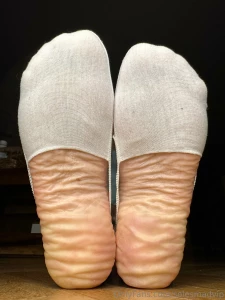 Full set with cute ballet socks finally today i received the order for part 12