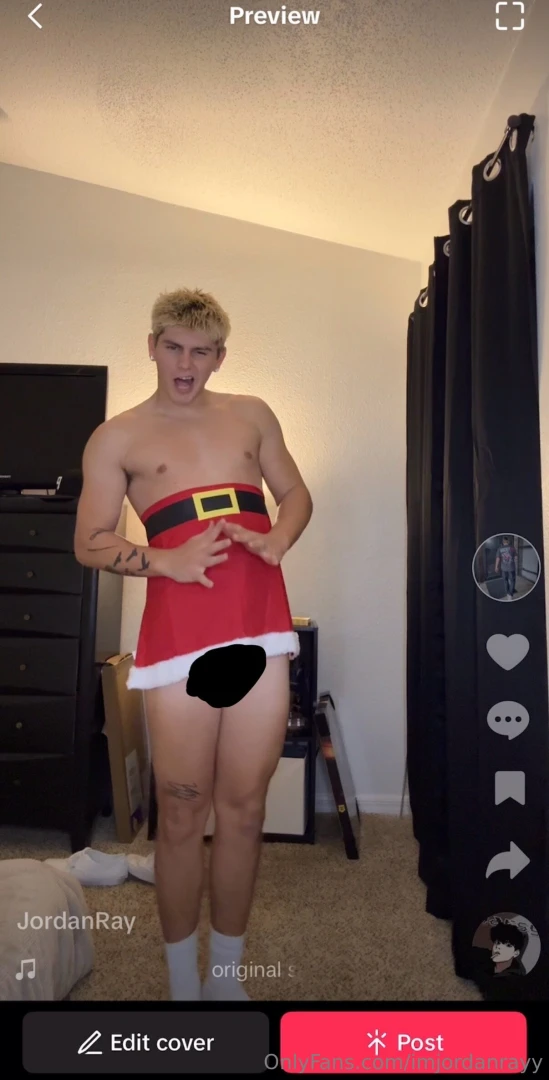 For anyone who saw my tiktok in this outfit i decided to pull it up 
