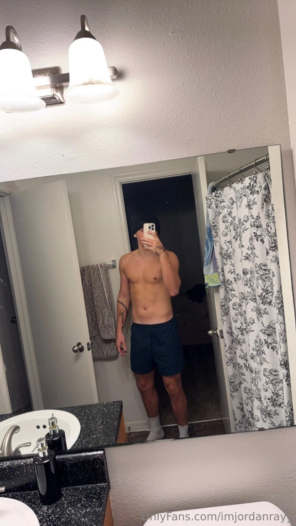 Someone please come take these boxers off me 