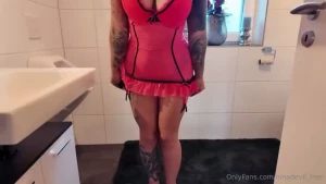 Pass auf jetzt kommt ein sehr hei es video komm mit rein und besorge