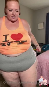 I measured my ass the other day i m a whopping 72 tip me 1 per inch