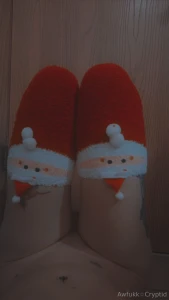 Day 21 santa socks pic set