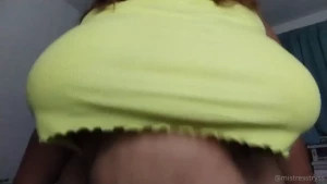 Showing you my big boobs bouncing wanna see my big boobs bouncing