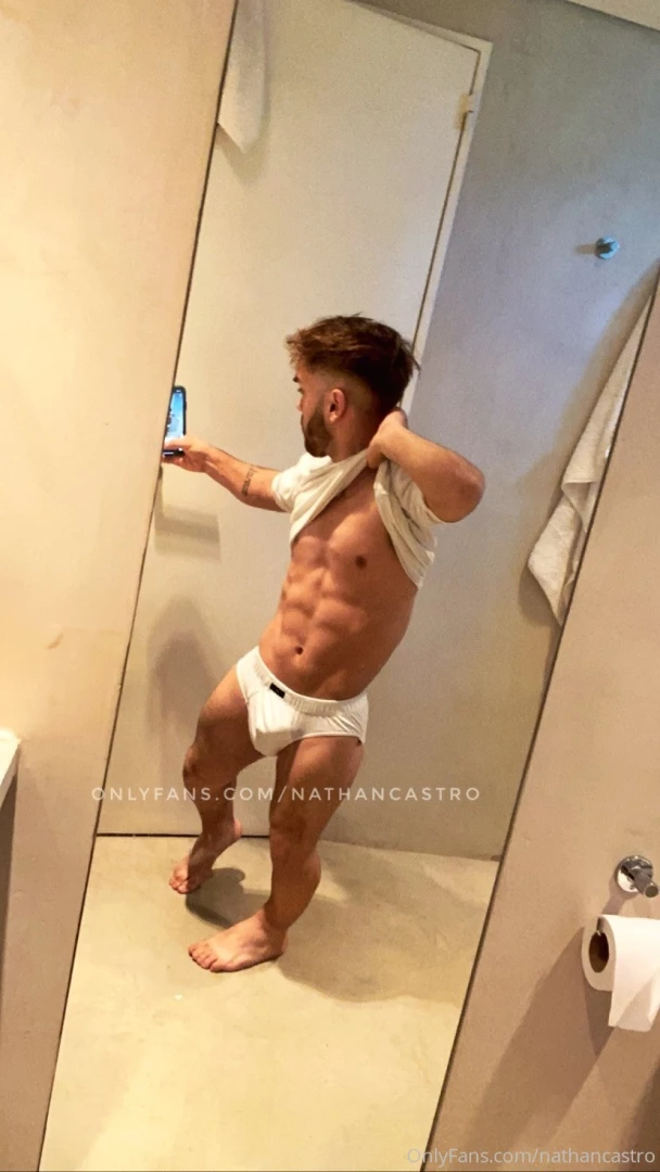 Hello daddy give me a like so i can send you my video today 