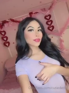 I should move my hand right