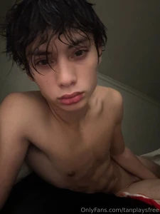 Welcome to my new page to see more exclusive content be sure to