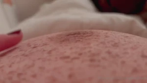 My pov when i play with my tiny nipples i love how soft and freaky my