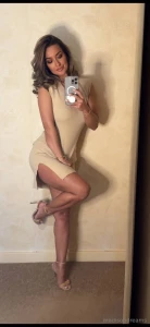 Let the dress do the flirting for me