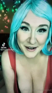 Hello fellow weirdos