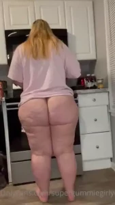 Never let the food or pussy burn that would be bad