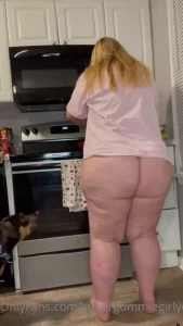 Late night dinner it s been a long day daddy do you ever make dinner