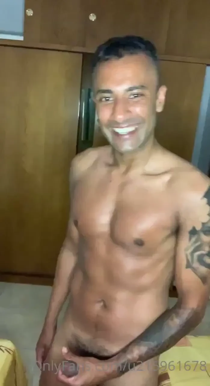 Cheeky little solo video before full holiday content next week 