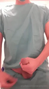 Jugando a los m dicos quieres una buena inyecci n