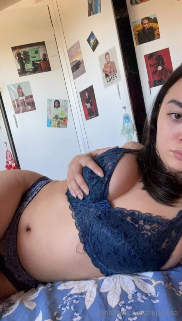 Tu meurs d envie de venir me tenir compagnie je parie 