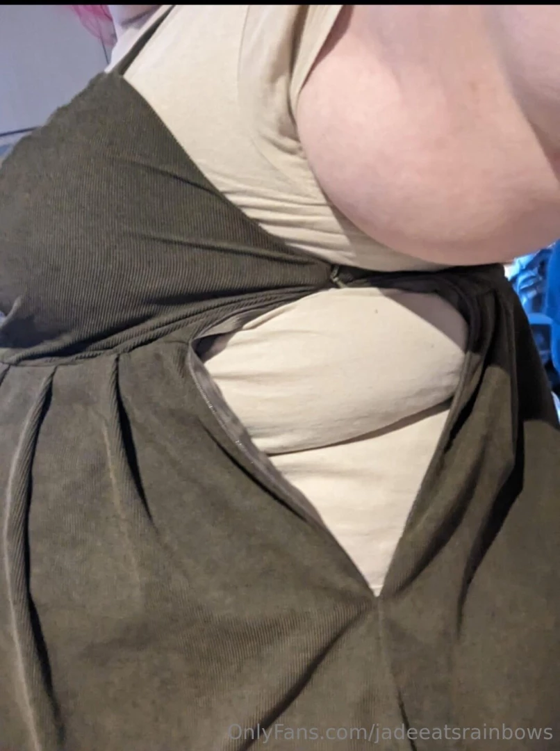 Date goes right - after a long day of traveling i throw down my bag at 