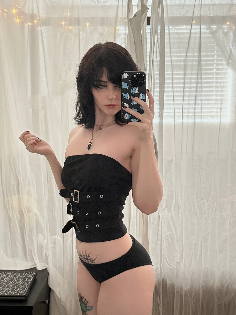 New hair looks hot and so do my tits part 2 