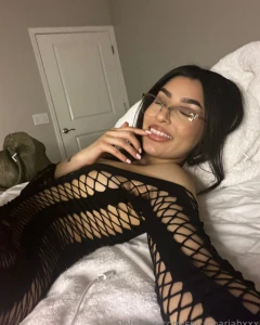 Pussy extravaganzaaa video after video of me playing with my pussy i part 21