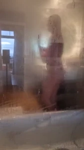 Have u seen my shower videos dm me for more