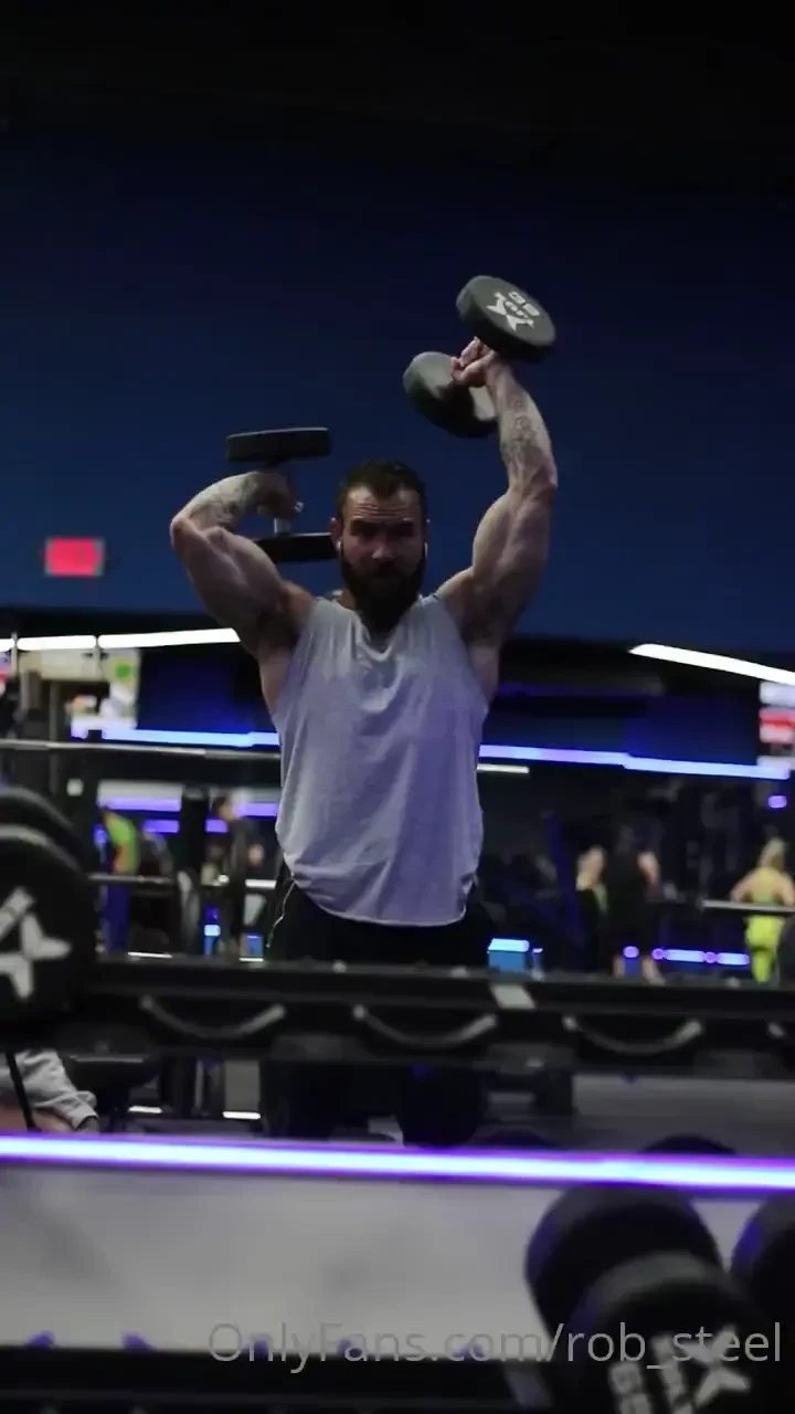 Super exciting news made a photographer video friend so you guys can 