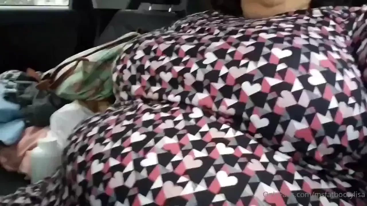 I found these really cute clips from a few years back of me jiggling 