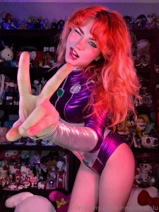 Starfire cosplay part 8