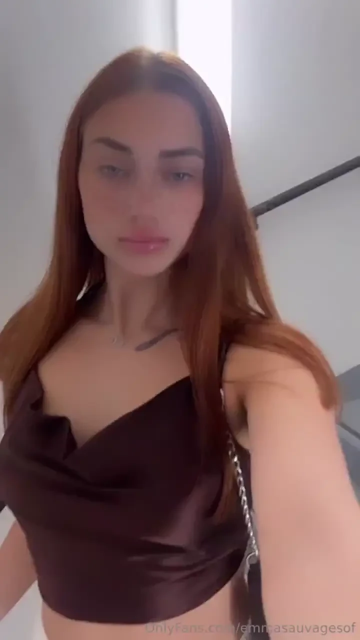 J adore le bruit des talons 