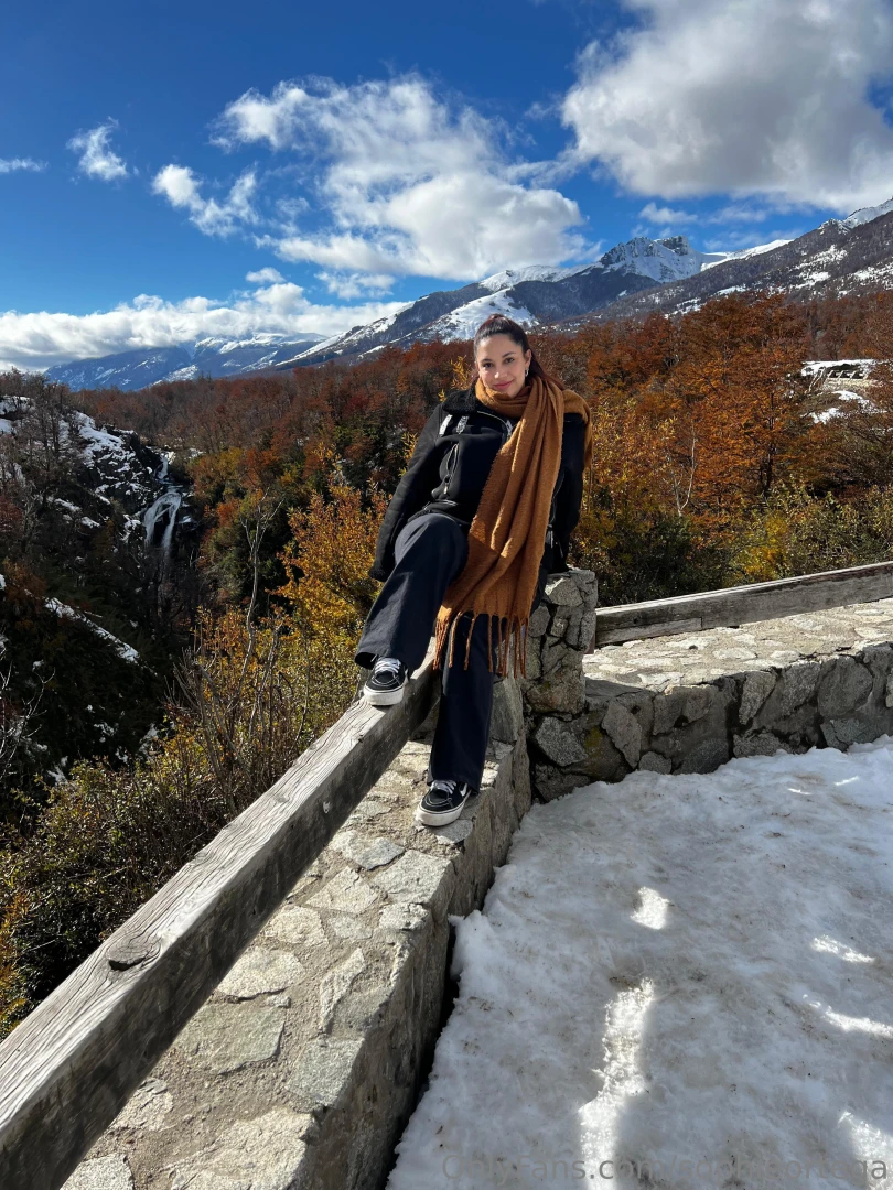 My fav vacayy ever comment what u guys like more beaches or mountains part 3 