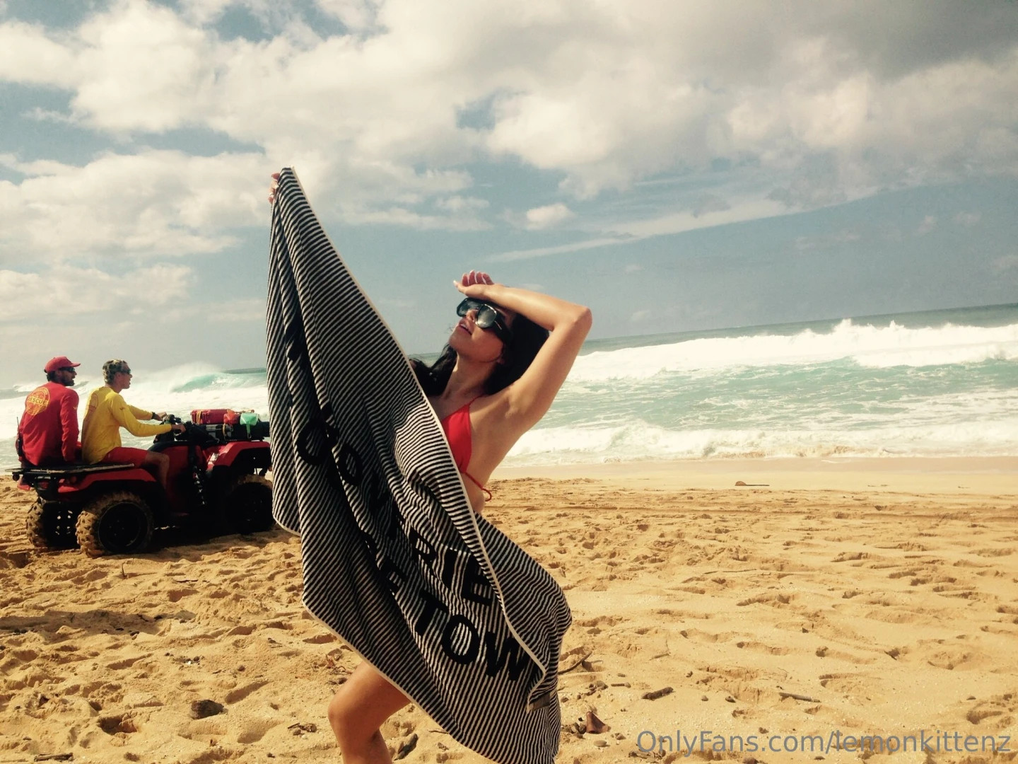 Wrapped up but still giving u a little peek 