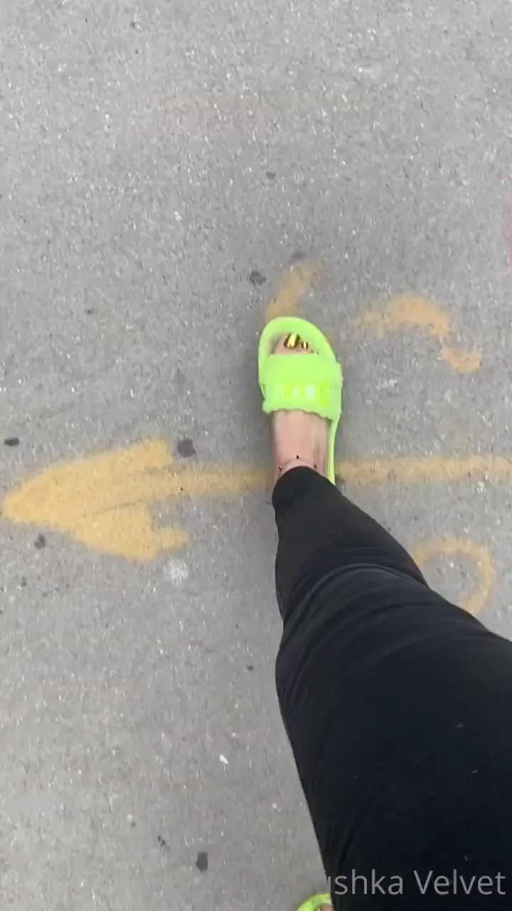 Toe prints in my sandals 