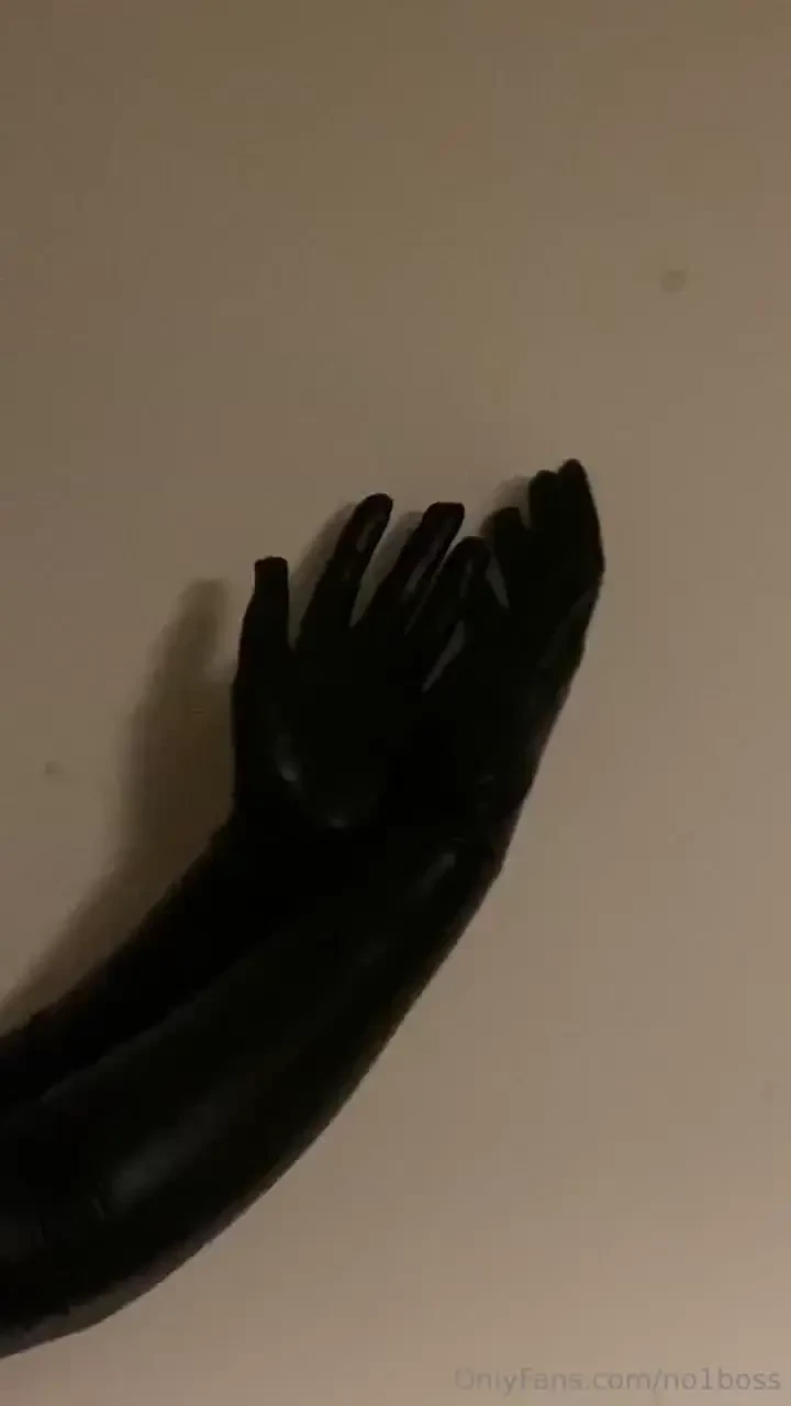 Can you handle such a superior mistress spoil me with a tip in the 