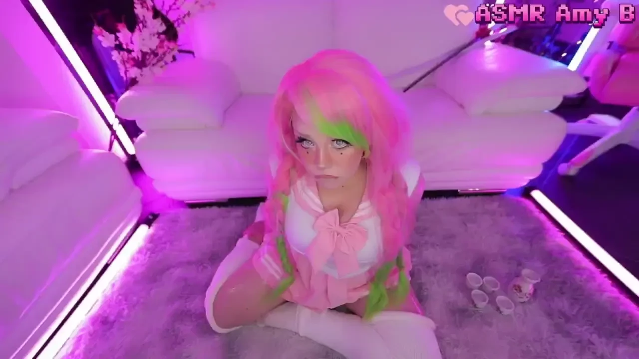 Mitsuri cosplay demon slayer uniform outfit fanservice 