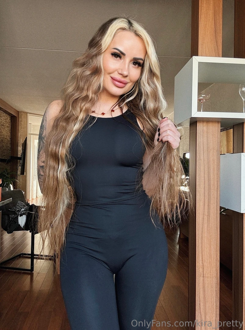 Do you like my long silky hair 