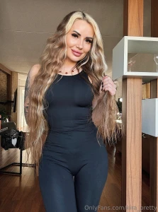 Do you like my long silky hair