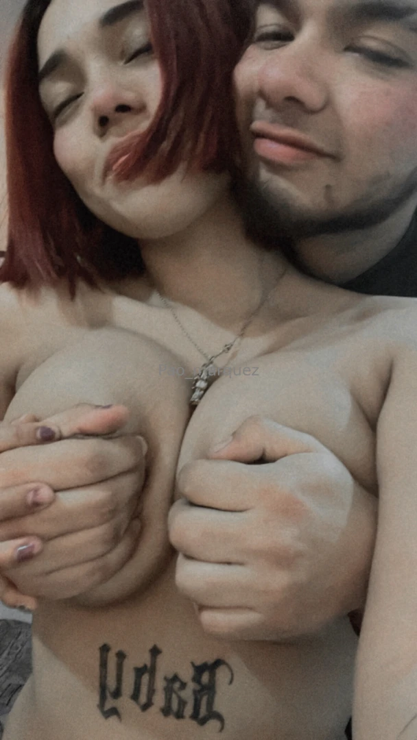 Ay videito cachondo y follando 