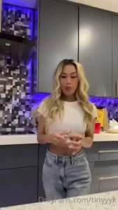 Don t forget im live tonight in 4 hours hope you re there