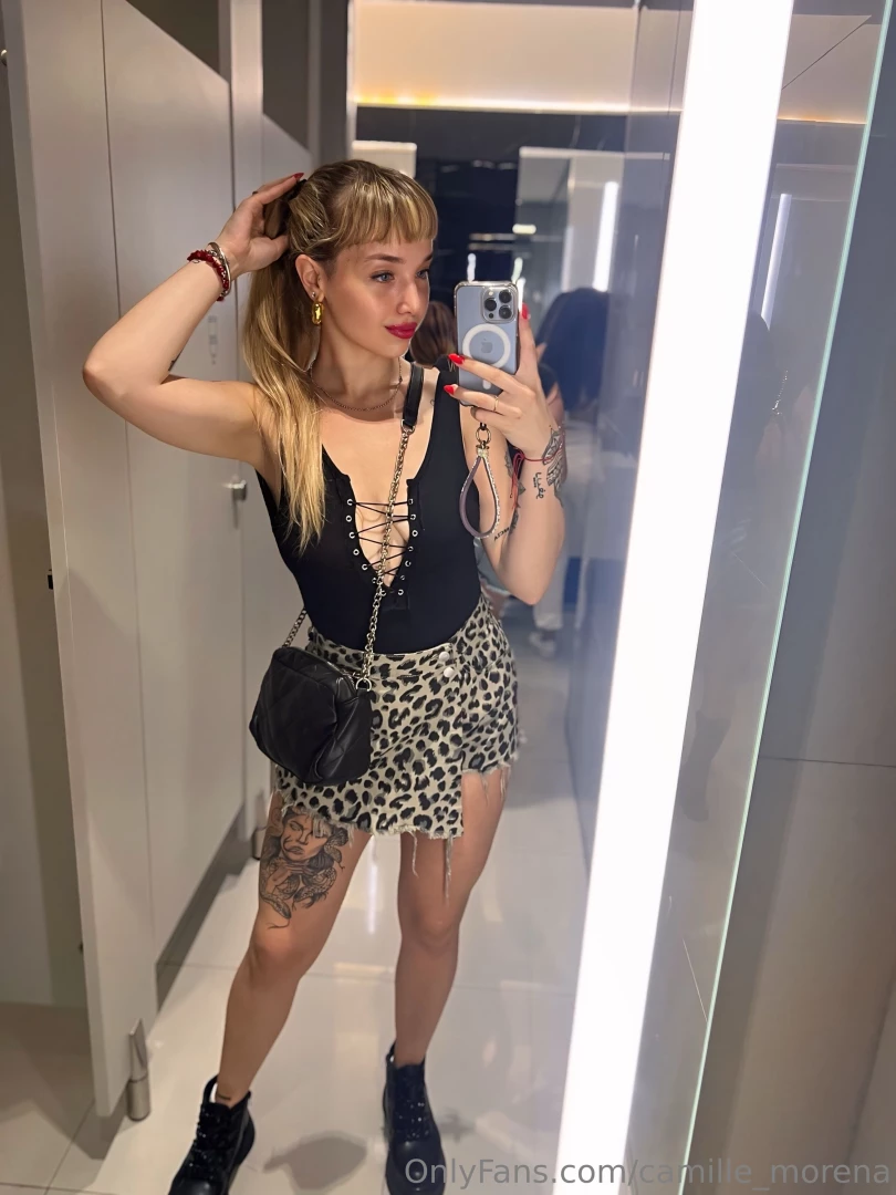 Tu valides ma nouvelle petite tenue 