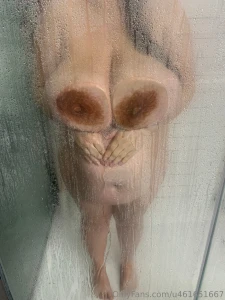 8 pictures and 2 videos of my mommy milkers i hope you enjoy and do part 9