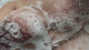 8 pictures and 2 videos of my mommy milkers i hope you enjoy and do part 1