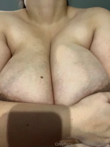 Goodnight peeps dream about me cause i ll definitely dream about you