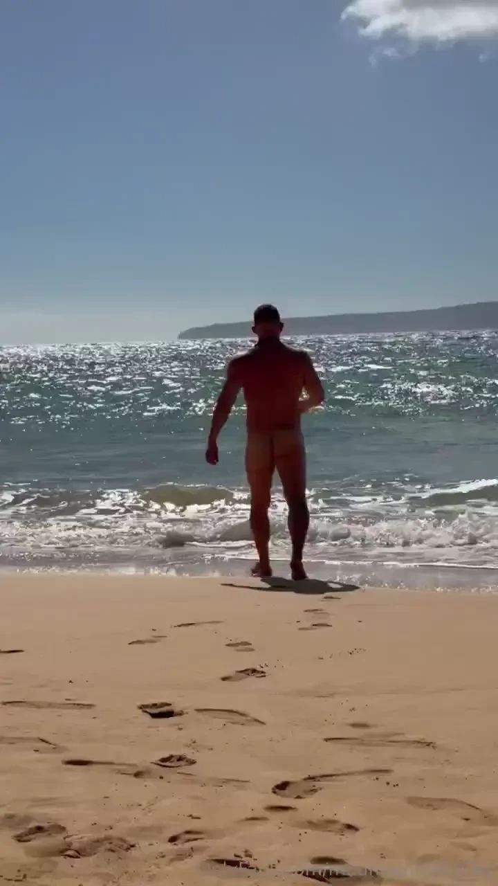 Happy hump day take me back to the beach 