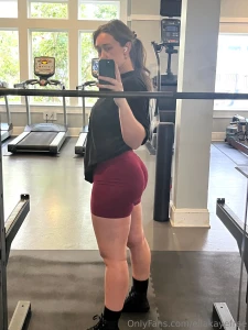 Photo dump because hell yeah i m almost all settled in from my move part 2