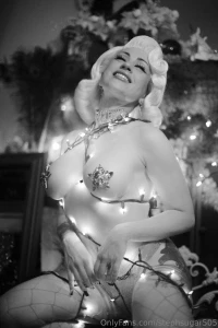 A christmas angel to brighten your day and night