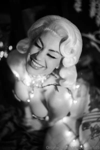 A christmas angel to brighten your day and night part 5