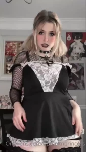 Some more in this outfit and a outtake from my tiktok 3