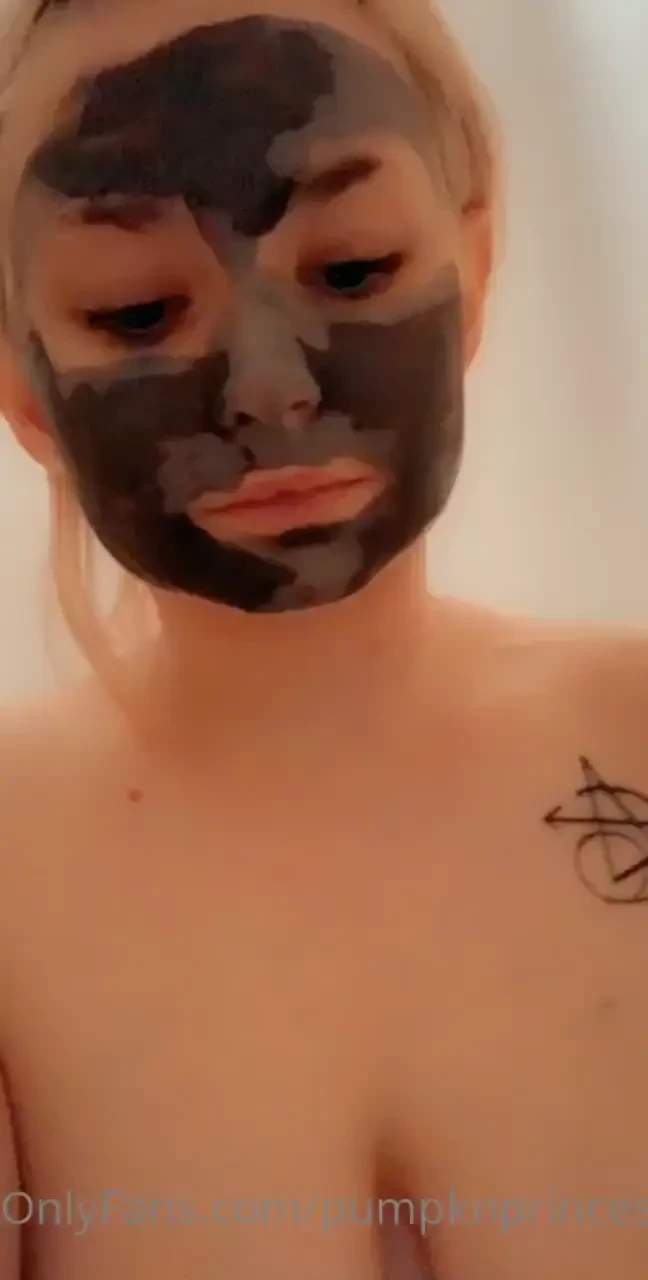 Kinda silly but here s some bathtime stuff from my bath earlier part 1 